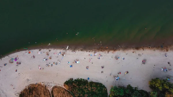 Antenn Naturskön Strand Med Många Människor Sanden Semester — Stockfoto