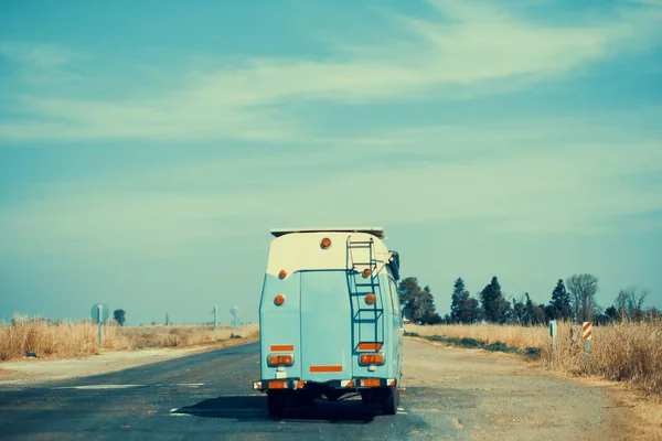 Blue Camper Car Parked Middle Road Countryside — Stock Photo, Image
