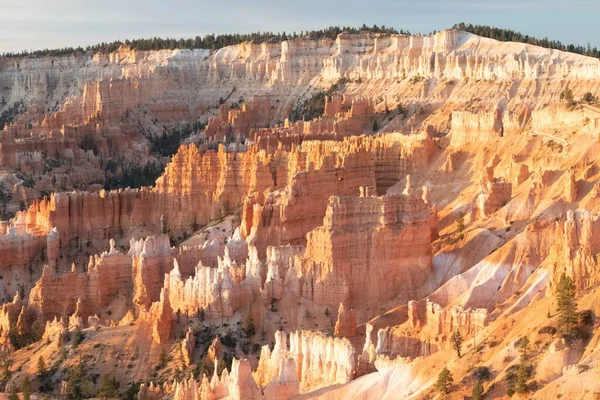 Uno Splendido Scenario Geologico Con Formazioni Rocciose Nel Parco Nazionale — Foto Stock