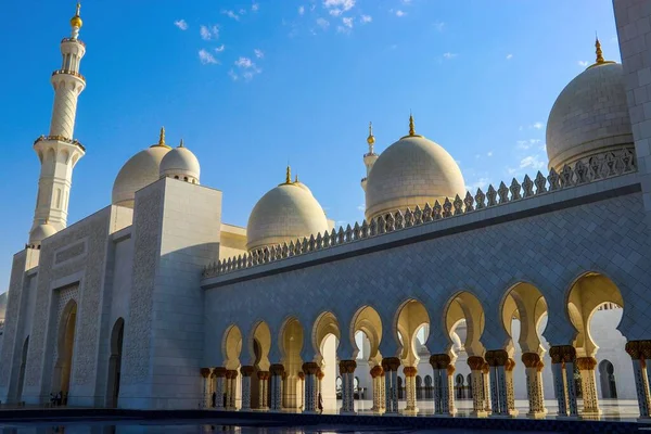 モスクの建築的詳細 — ストック写真