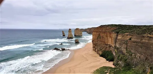 Eine Panoramische Aufnahme Von Der Küste Der Zwölf Apostel Mit — Stockfoto
