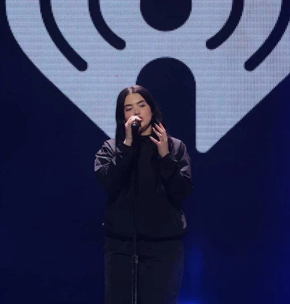 stock image A vertical shot of Lauren Spencer Smith performing at the Y100 IHeart Jingle Ball 2022 in Florida