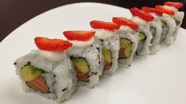 Een Closeup Van Een Weelderige Portie Sushi Broodjes Bedekt Met — Stockfoto