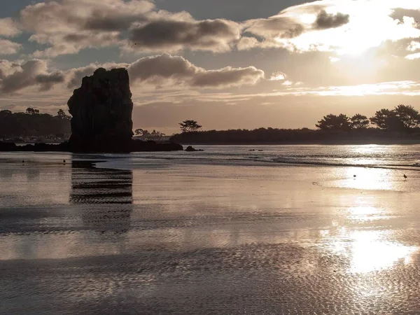 一张在地震前展示雅芳河口和沙岩的历史性照片 在下午的阳光下被勾勒出来 新西兰克赖斯特彻奇 — 图库照片