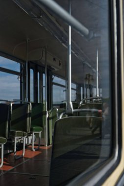 Eski tramvayın içi Dresman Almancası