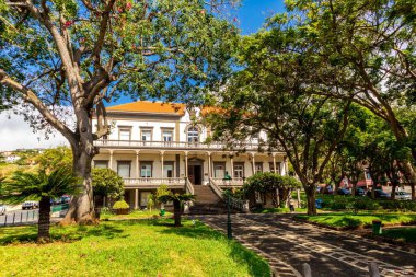 Portekiz, Santa Cruz yakınlarındaki Atlantik adasının güzel bir manzarası.