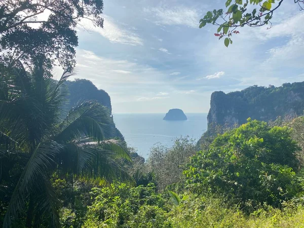 Egzotikus Thai Táj Óceánra Dzsungelre Néző Kilátással — Stock Fotó