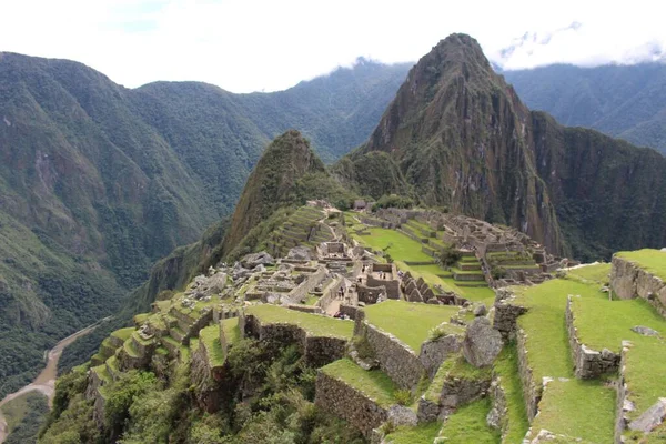 世界七大奇观之一 秘鲁库斯科地区的马丘比丘 — 图库照片