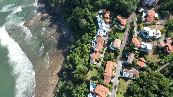 Een Drone Uitzicht Villa Een Bos Aan Kust — Stockfoto