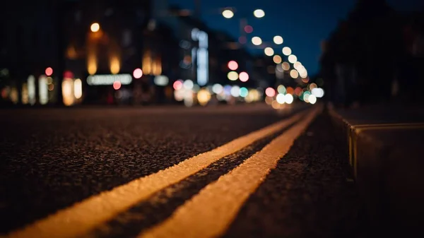Зображення Лінії Вулиці Фокусі Світло Тлі Вночі — стокове фото