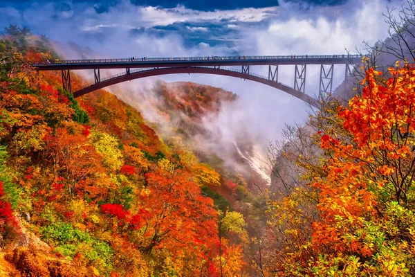 Μια Όμορφη Θέα Της Γέφυρας Fudosawa Φθινόπωρο Στη Φουκουσίμα Της — Φωτογραφία Αρχείου