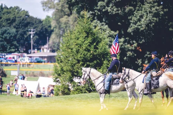 Soldier Horse Flag America Military Performance Civil War Reenactment Jackson — Stock Photo, Image