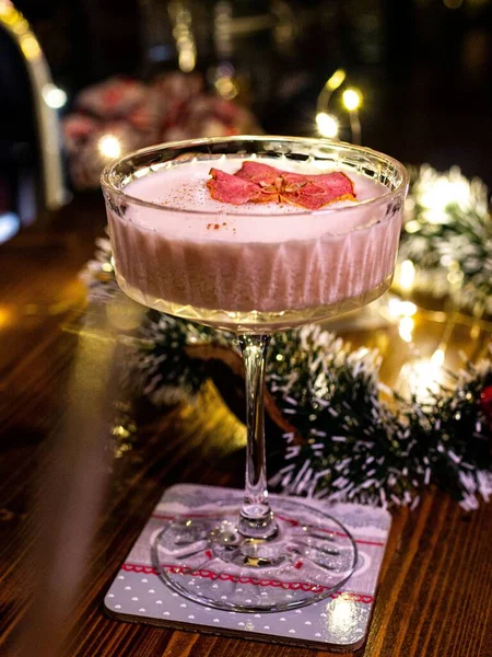 Vertical Shot Pink Cocktail Rose — Stock Photo, Image