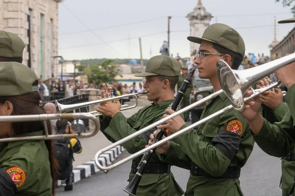 Banda Militar Honrando Los Bomberos Que Cayeron Incendio Del Superpetrolero — Foto de Stock