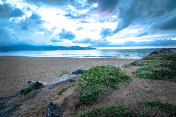 Spanya Güneşli Bir Günde Güzel Bir Deniz Manzarası — Stok fotoğraf