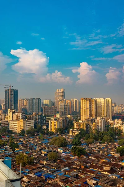 Vertikal Flygbild Moderna Byggnader Och Hus Mumbai Indien — Stockfoto