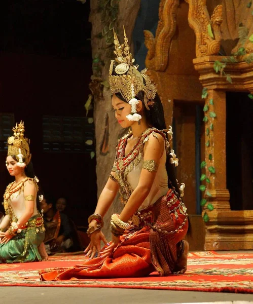 Krong Siem Reap Kamboçya Daki Bir Akşam Resitalinde Apsara Dansçısının — Stok fotoğraf