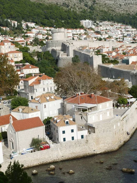 Plan Vertical Des Murs Médiévaux Entourant Ville Dubrovnik Croatie Par — Photo