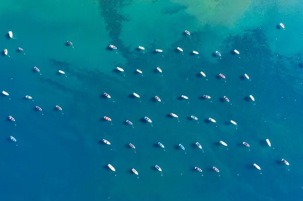 Eine Luftaufnahme Von Booten Transparenten Wasser Des Lake Tahoe Den — Stockfoto