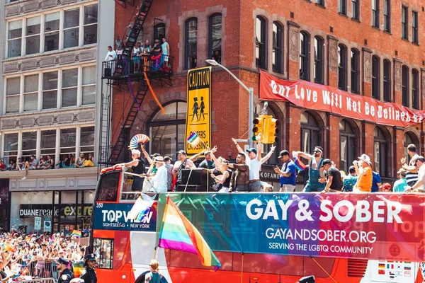 Eine Schöne Aufnahme Von Menschen Die Spaß Bei Der Pride — Stockfoto