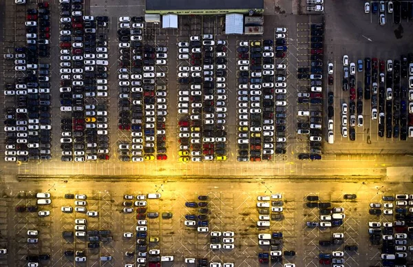 Widok Powietrza Parking Samochodami Nocy — Zdjęcie stockowe