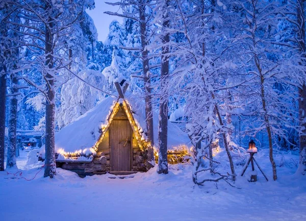 Kabina Dziennika Światłami Okręgu Arktycznym Śniegu Laponia Finlandia — Zdjęcie stockowe
