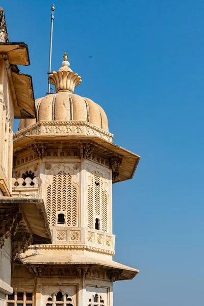 Colpo Verticale Dell Esterno Del Palazzo Della Città Udaipur Mewar — Foto Stock