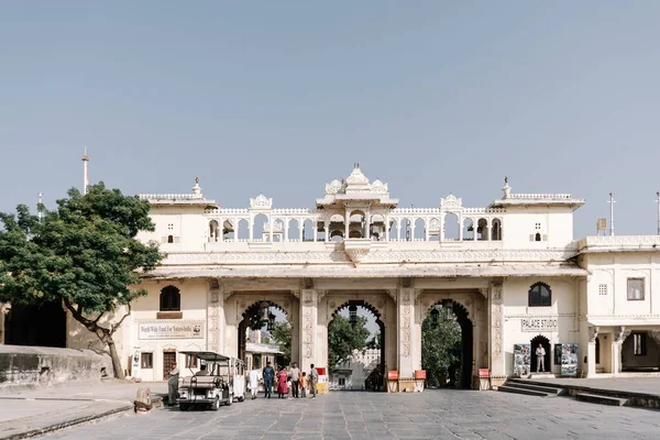 Wejście Pałacu Miejskiego Udaipur Rajasthan Indie — Zdjęcie stockowe