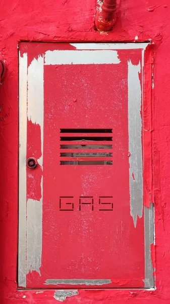 Červené Kovové Dveře Textem Gas — Stock fotografie