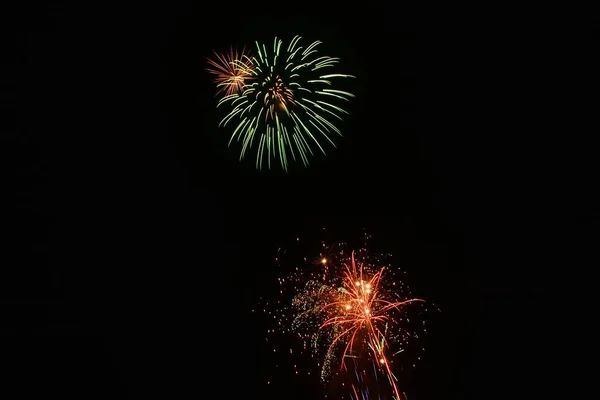 Beautiful Shot Exploding Colorful Fireworks Black Night Sky — Stock Photo, Image