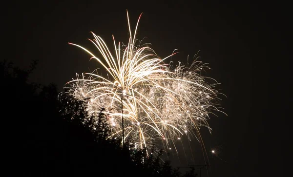 Bright Fireworks Night Sky Background — Stock Photo, Image