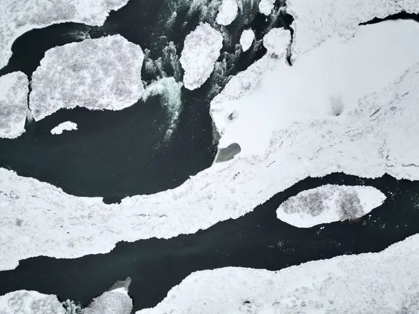 Вид Воздуха Частично Замерзшую Реку Зимний Пейзаж Исландии — стоковое фото