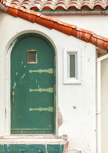 Eine Grüne Tür Einem Weißen Gebäude Anacapa Island Kanalinseln Nationalpark — Stockfoto