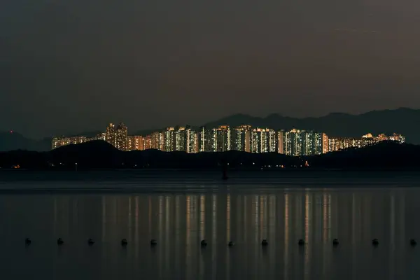 Beautiful View Ocean Water Modern Buildings Night — Stock Photo, Image