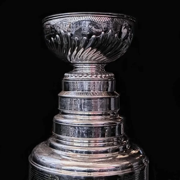 Primo Piano Del Trofeo Stanley Cup Sullo Sfondo Nero — Foto Stock