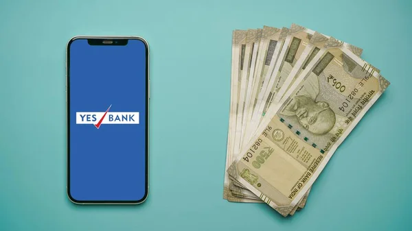 Yes Bank Mobile Phone Screen Isolated Color Background — Stock Photo, Image