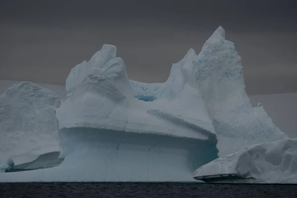 Bel Colpo Iceberg Antartide — Foto Stock
