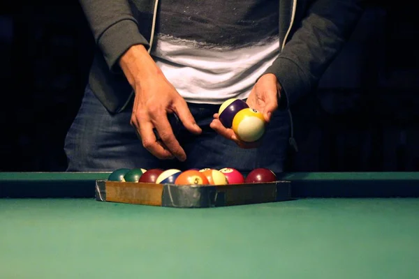 Male Hands Holding Billiard Balls Alight Dark Background — Stock Photo, Image