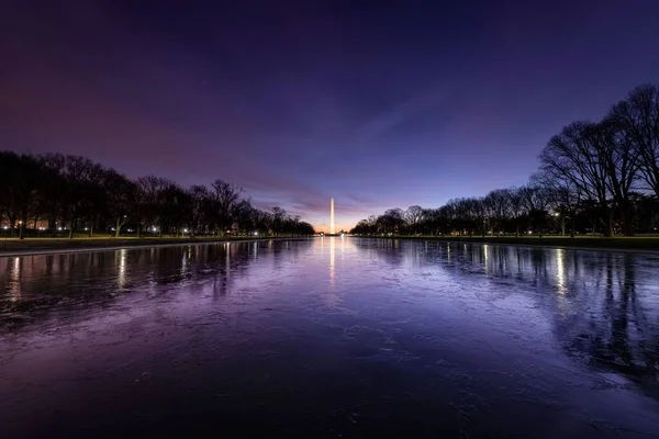 Monumento Washington Riflette Nello Specchio Stagno Washington Sera Usa — Foto Stock