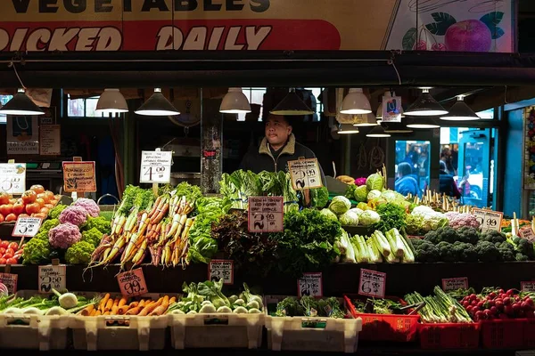 Friss Zöldségek Zöldségek Állnak Pike Place Market Seattle Washington Usa — Stock Fotó