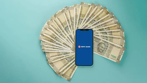 Cep Telefonu Ekranındaki Hdfc Bankası Aynı Zamanda Konut Geliştirme Finans — Stok fotoğraf