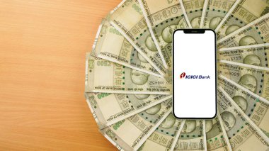 ICICI Bank, Hindistan Endüstriyel Kredi ve Yatırım Şirketi olarak da bilinir.