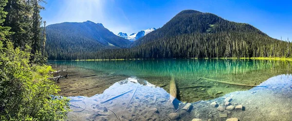 Eine Panoramaaufnahme Des Lower Joffre Lake British Columbia Kanada — Stockfoto