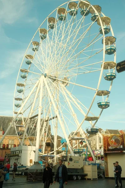 Low Angle View Ferris Wheel — Stock Photo, Image