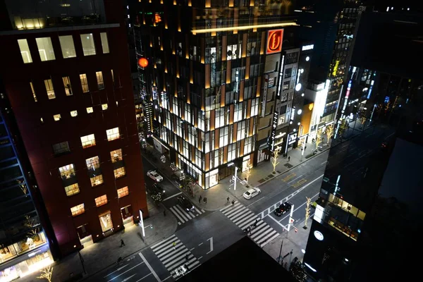 Hög Vinkel Skott Upplysta Byggnader Väg Natten Ginza Tokyo — Stockfoto