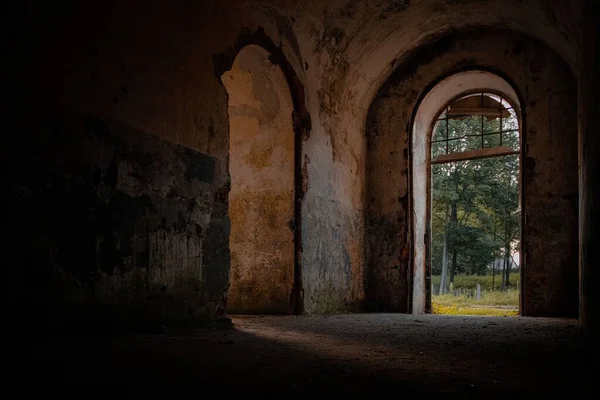 Una Vecchia Fortezza Con Mura Cemento Arco — Foto Stock