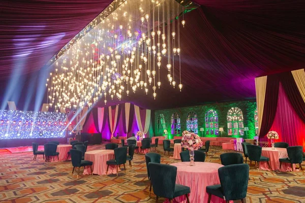 Güzel Dekorasyon Kültür Programı Düğün Dekorasyonları Dekorlar Mum Işıkları — Stok fotoğraf
