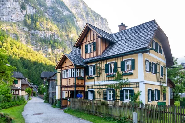 Vue Panoramique Une Maison Habitation Fondée Hallstatt Autriche — Photo