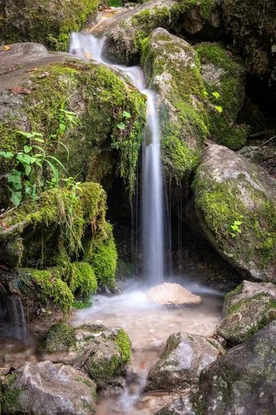 奥地利穆根道夫美丽的米拉瀑布风景迷人 — 图库照片