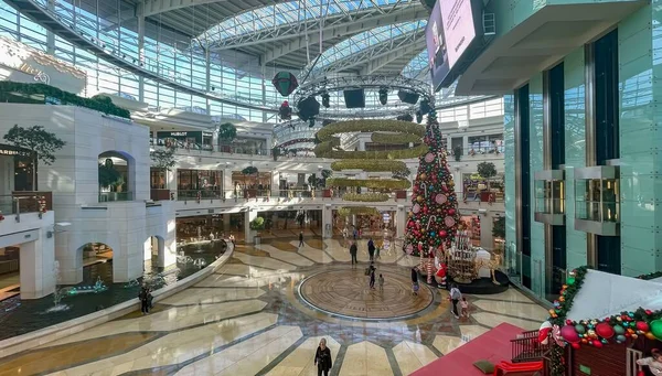 Isztambul Legfényűzőbb Legelitebb Bevásárlóközpontja Karácsonyi Újévi Dekorációval — Stock Fotó